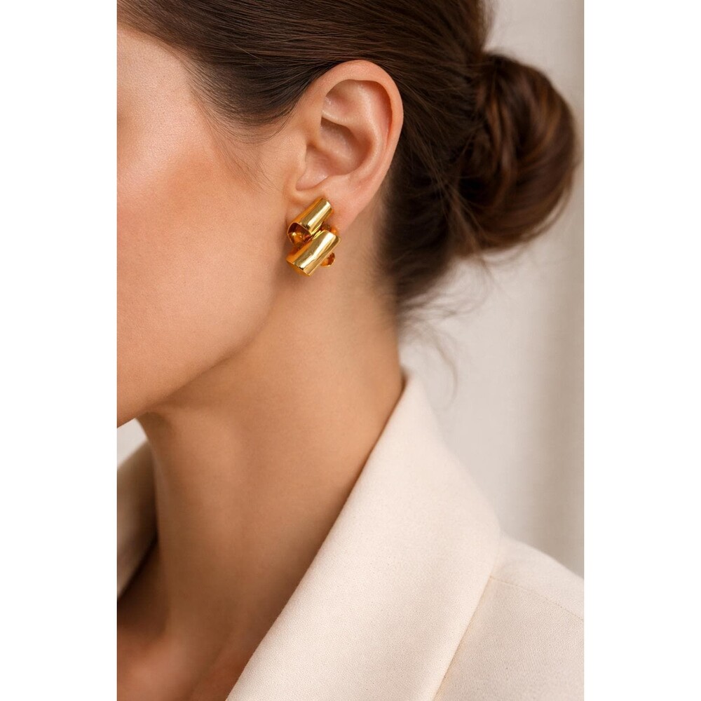 Vintage 1950s Gold Rhinestone Earrings Mid Century Sculptural Leaf Petite - Picture 2 of 8